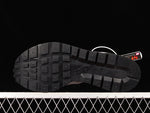 Nike Vaporwaffle Sacai noire et blanche
